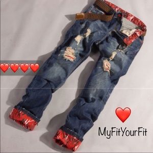 ⭐️Xunchao Distressed Stonewashed Jeans w/Red Trim